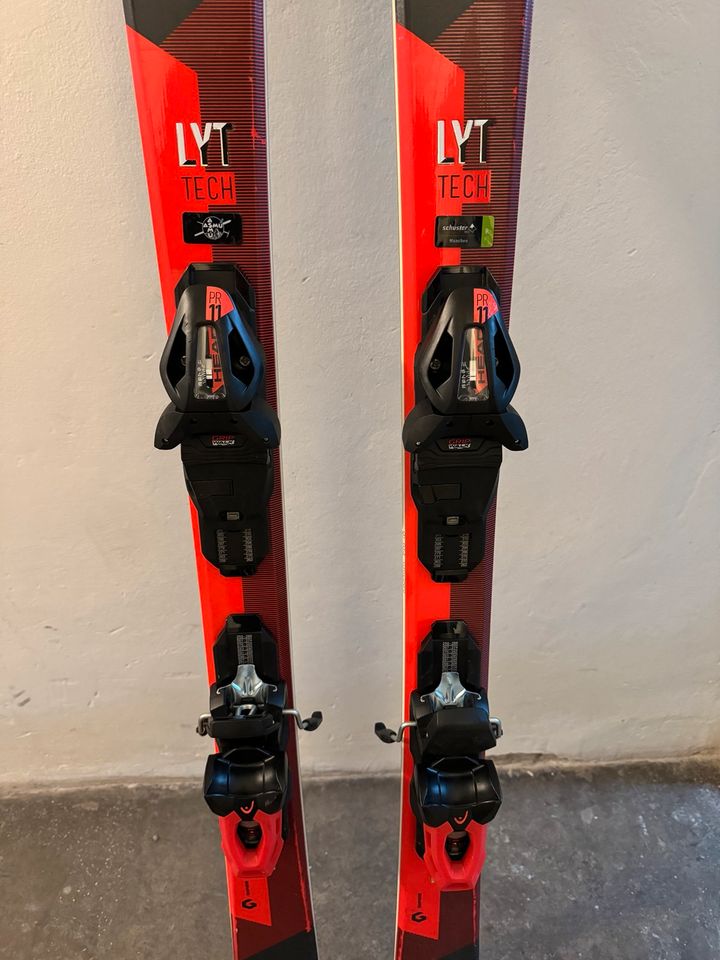 Head Ski V-SHAPE V6 LYT-PR BK/RD  1,63m in München