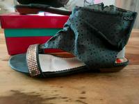Buffalo Sandalen V-Strap in Größe 39 Sachsen-Anhalt - Schkopau Vorschau