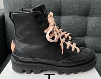 Givenchy Boots Sneaker schwarz rosa 40 Nordrhein-Westfalen - Paderborn Vorschau