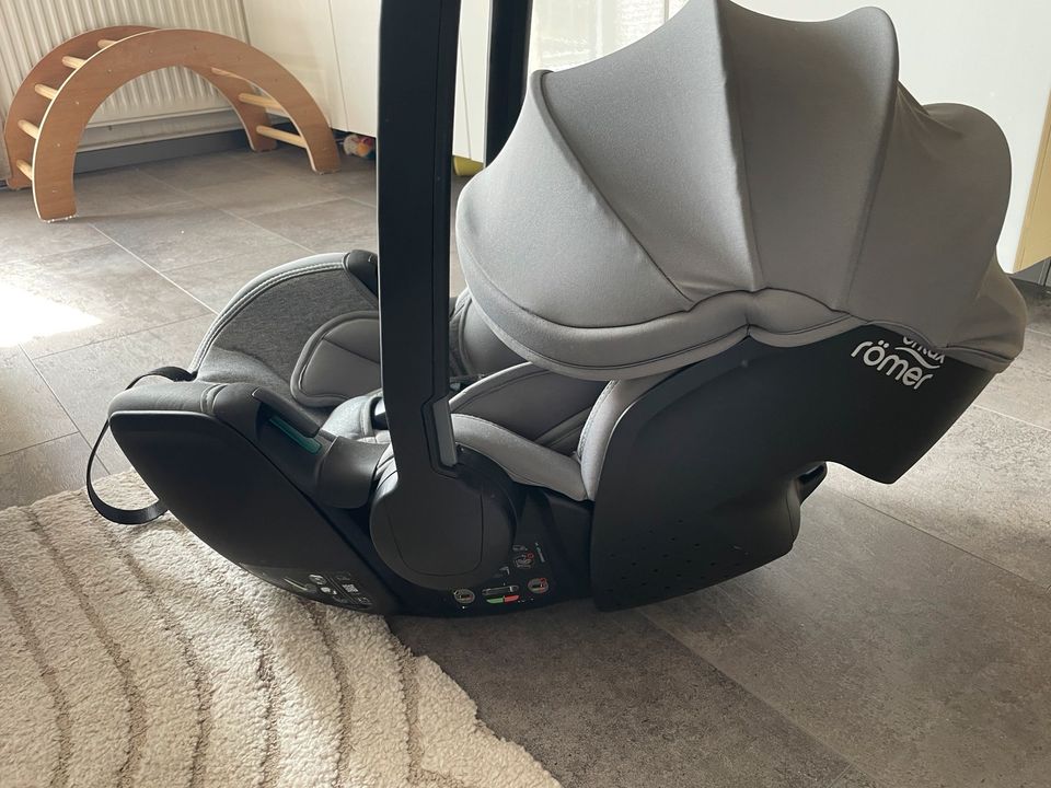 Britax Römer Babysafe Pro NEU OVP in Bochum