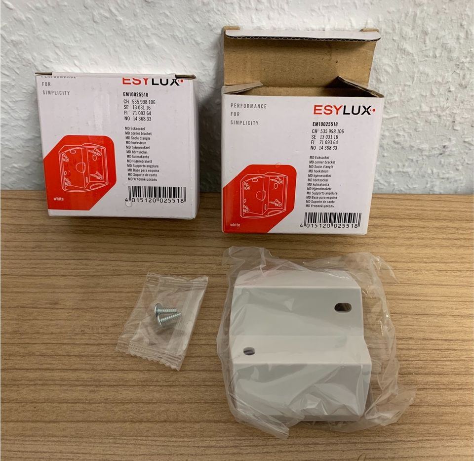 *Neu* 2x ESY-LUX Ecksockel Eckadapter f. BWM EM10025518 in Hamburg