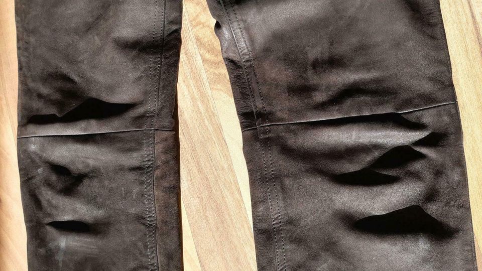 Damen Lederhose, braun, kaum getragen, ca. Gr. 36 in Garbsen