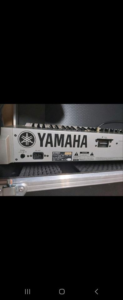 Yamaha CS6X WIE NEU MIT KOFFER in Gelsenkirchen
