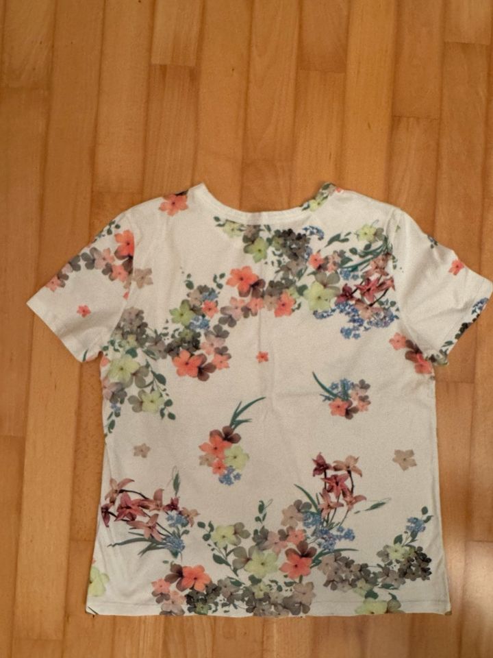 Ted Baker T-Shirt in Hilden