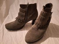 Stiefeletten Gabor, Gr. 5, grau/beige mit Fransen Frankfurt am Main - Nordend Vorschau