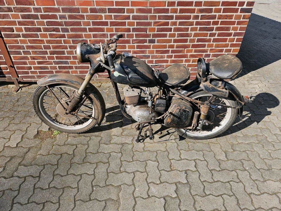 MZ 125 - 3 Motorrad Oldtimer in Heeslingen