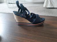 Sandaletten ( Wedges) Tommy Hilfiger Niedersachsen - Hildesheim Vorschau