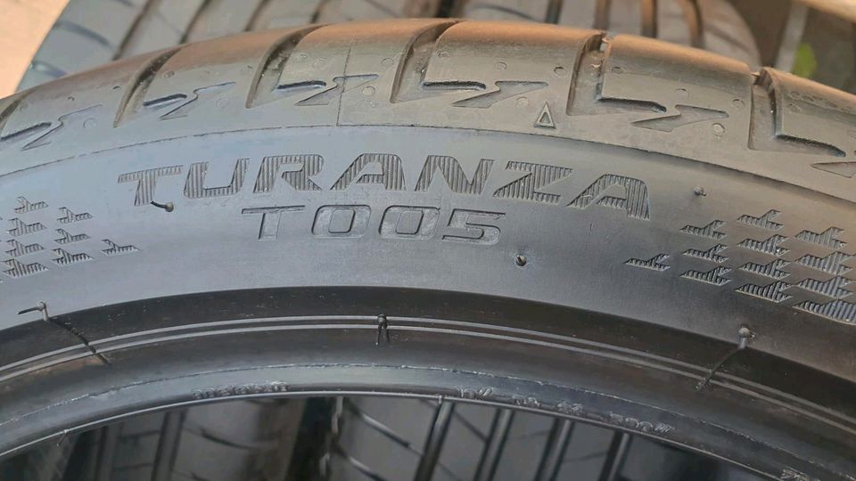 Bridgestone Turanza T005 Sommerreifen 225/40 R18 92Y Dot 2822 in Mönchengladbach