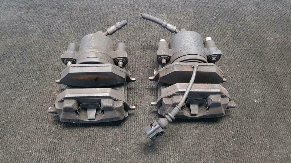 VW Golf Vl 6 Bremssattel Sattel vorne links oder rechts in Hamburg