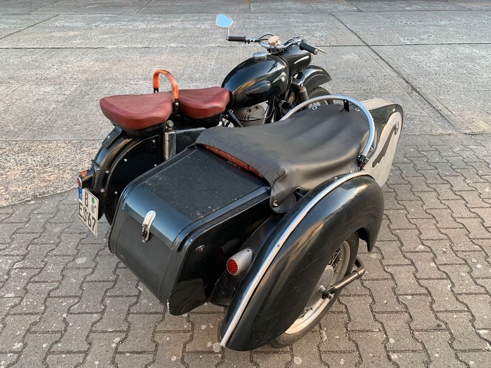 Motorrad-Gespann MZ ES 250/0 in Berlin