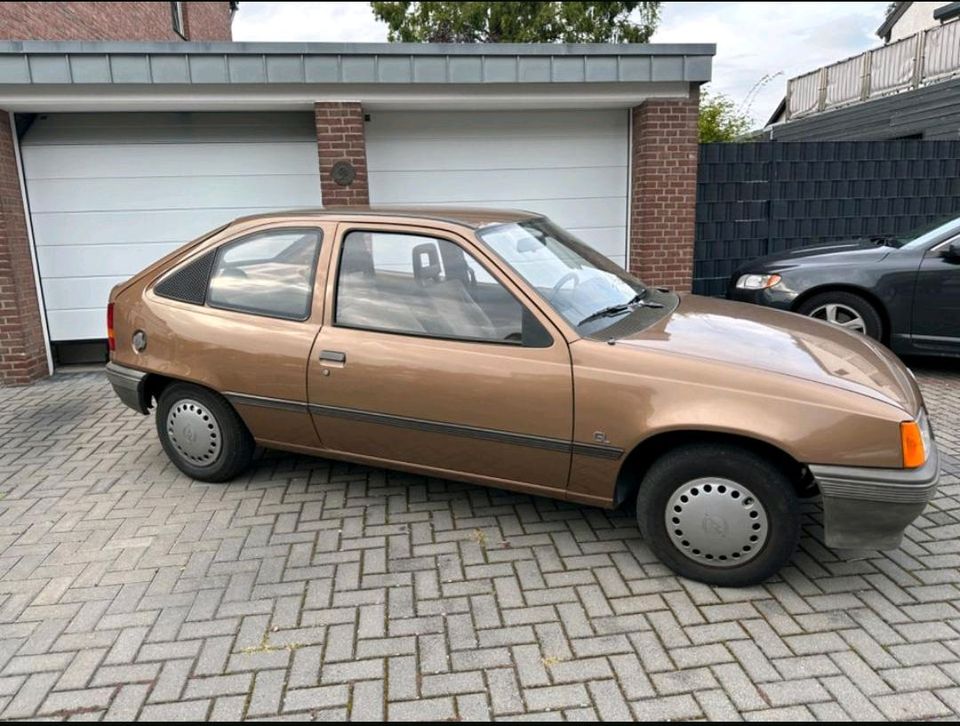 Opel Kadett GL in Aachen