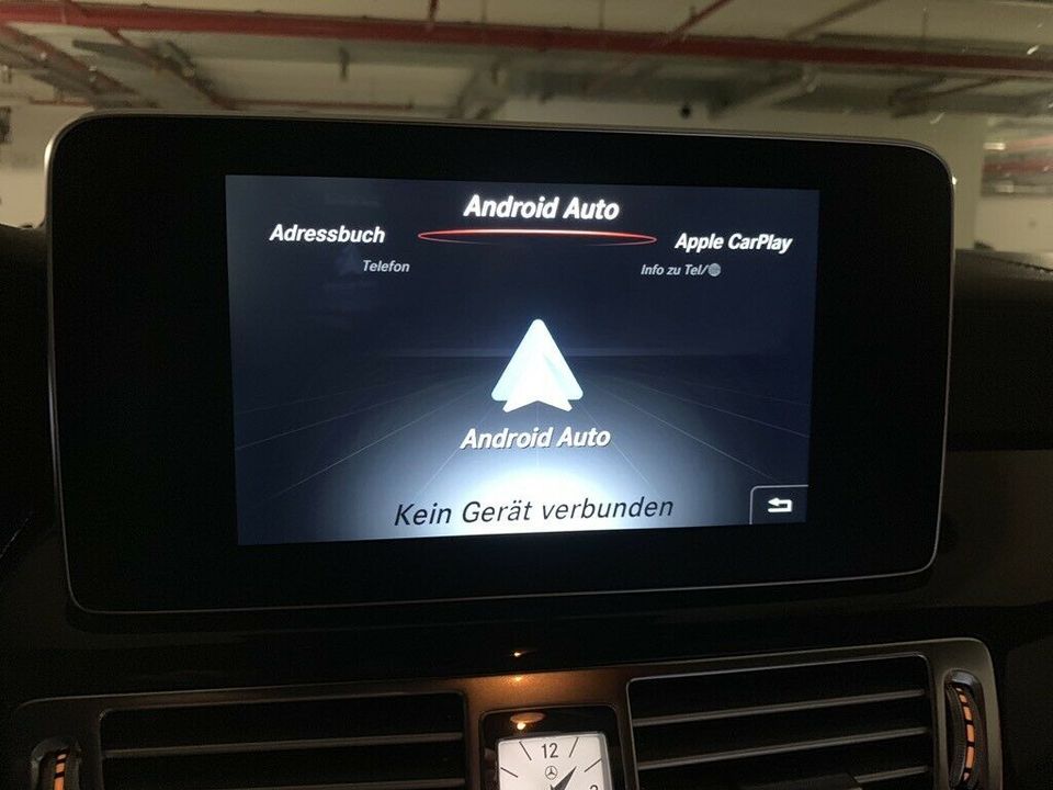 Mercedes Aktivierung Apple CarPlay SL R231 SLC R172 CLS C218 X218 in Dresden