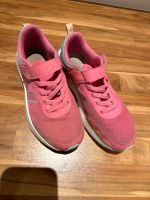 NB new Balance, Turnschuhe, Hall Turnschuhe, Größe 35 Bielefeld - Heepen Vorschau