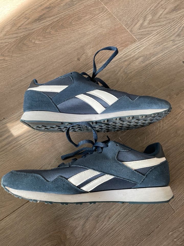 Reebok blau Sneaker 44,5 in Bremen