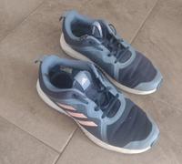 Adidas Schuhe Sneaker Turnschuhe Sportschuhe Gr. 39 Sachsen - Hoyerswerda Vorschau