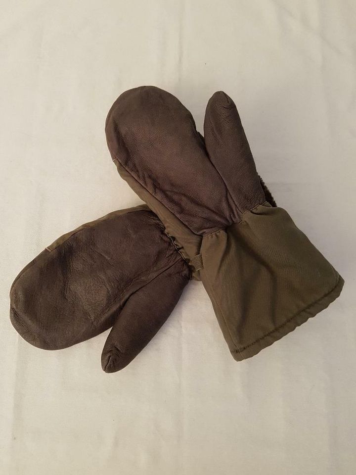 Cissbury - BW Winterandschuhe - Bundeswehr - Größe 9 - Oliv - geb in Mittenwald