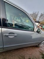 Mercedes W210 E 270 CDI Seitentür Tür vorne rechts Silber Bj.2000 Niedersachsen - Bremervörde Vorschau