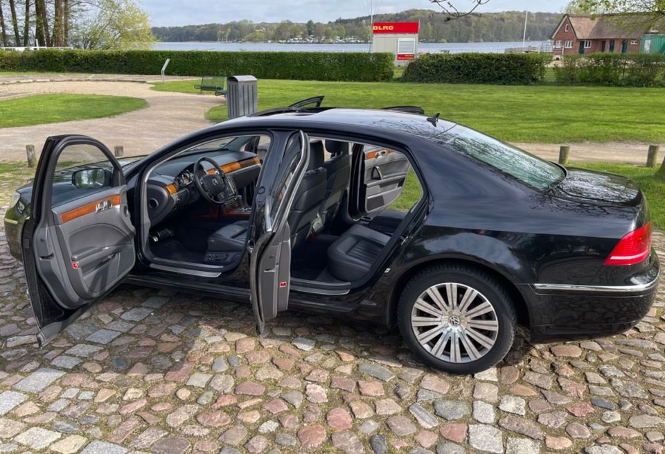 Volkswagen Phaeton 3.0 V6 TDI 4MOTION Tiptronic 5-Sitzer - in Ratzeburg