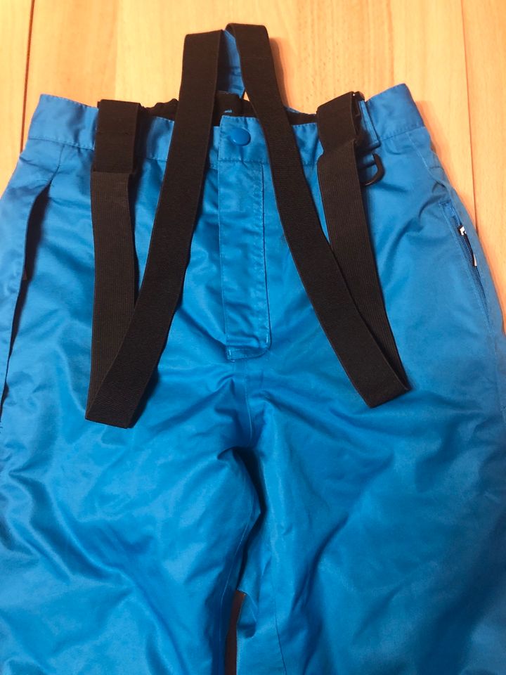 Skihose blau Gr. 146/152 TOP Zustand in Frankfurt (Oder)