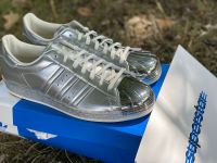 Adidas Superstar 80s Metallic Pack Gr. 43 1/3 Berlin - Lichtenberg Vorschau