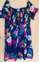 SHEIN CURVE Kleid Sommerkleid 5XL Blumenkleid gesmokt NEU Bayern - Sand a. Main Vorschau