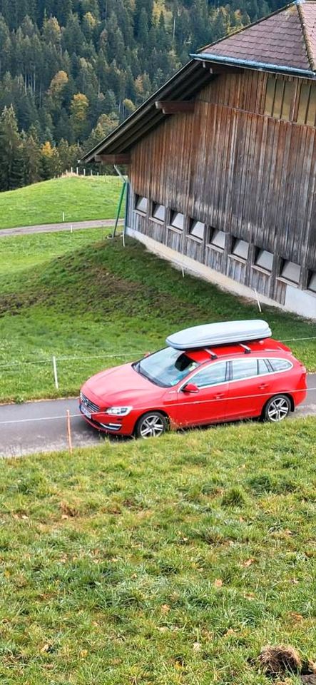 Dachträger für Volvo V60 Bj,2013 und/oder Dachbox (mind. 360 L.) in Sondershausen
