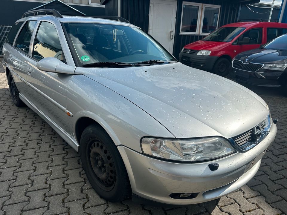 Opel Vectra B Caravan Kombi TÜV 05-2025 in Heuchelheim