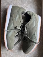 Sneaker, Reebok Gr. 38 in Khaki/grün, wie neu Bayern - Erlangen Vorschau