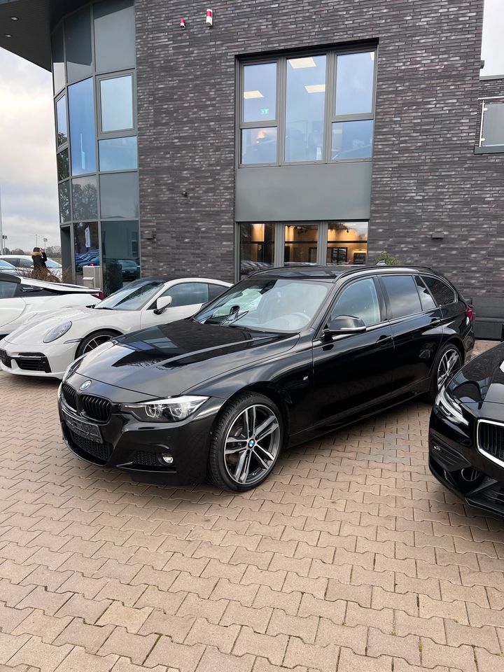 BMW 330i Touring ×Drive M-Sport NAV+LED+HEAD-UP+PANO in Aurich