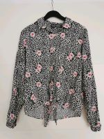 Tally Weijl XS 34 Bluse Leo Blumen Oberteil Weiß Schwarz Hemd Leipzig - Schönefeld-Abtnaundorf Vorschau