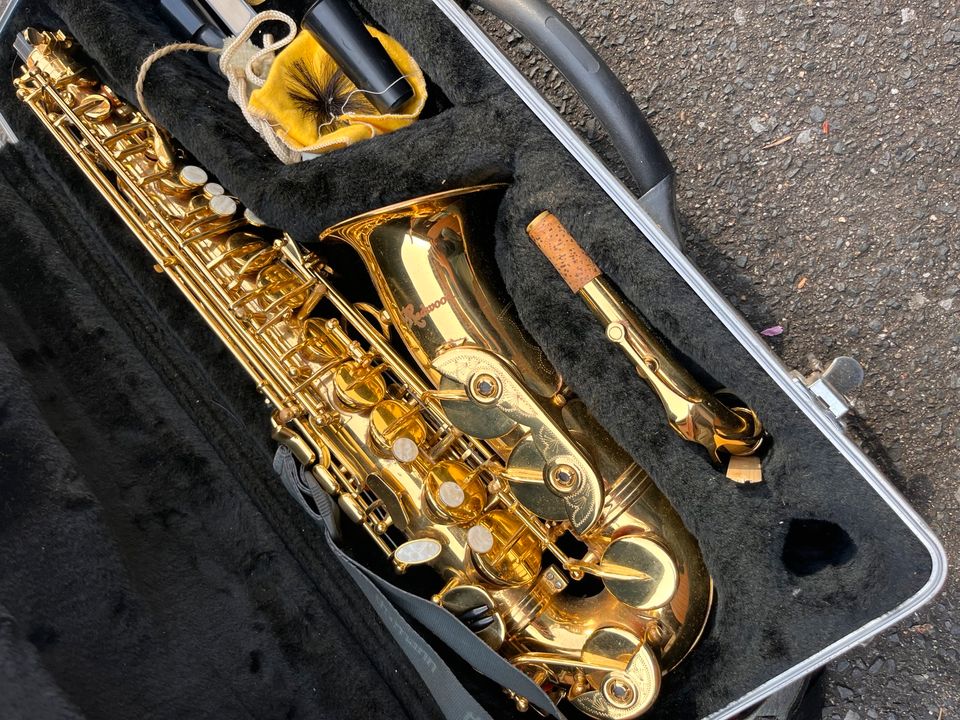 Alt Saxophon Goldlack REDWOOD AS-2007 in Düsseldorf