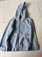 Adidas Sweatshirt-Jacke 128 Nordrhein-Westfalen - Neuss Vorschau