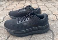 BROOKS Damen Laufschuhe Ghost Max  EU 40.5 Kr. München - Taufkirchen Vorschau