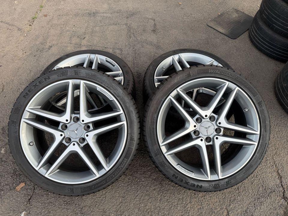 Mercedes-Benz AMG  A B CLA 235 40 R18 95V M+S Winterreifen in Schlitz