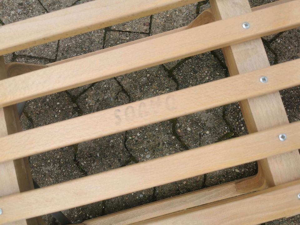 Großer Holzschlitten mit extra Bügel in Neunkirchen