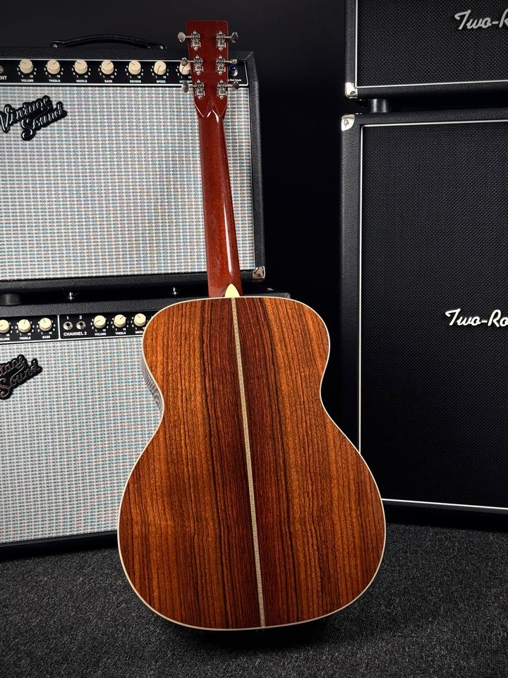 2009 Martin 000 Eric Clapton Natural in Kiefersfelden