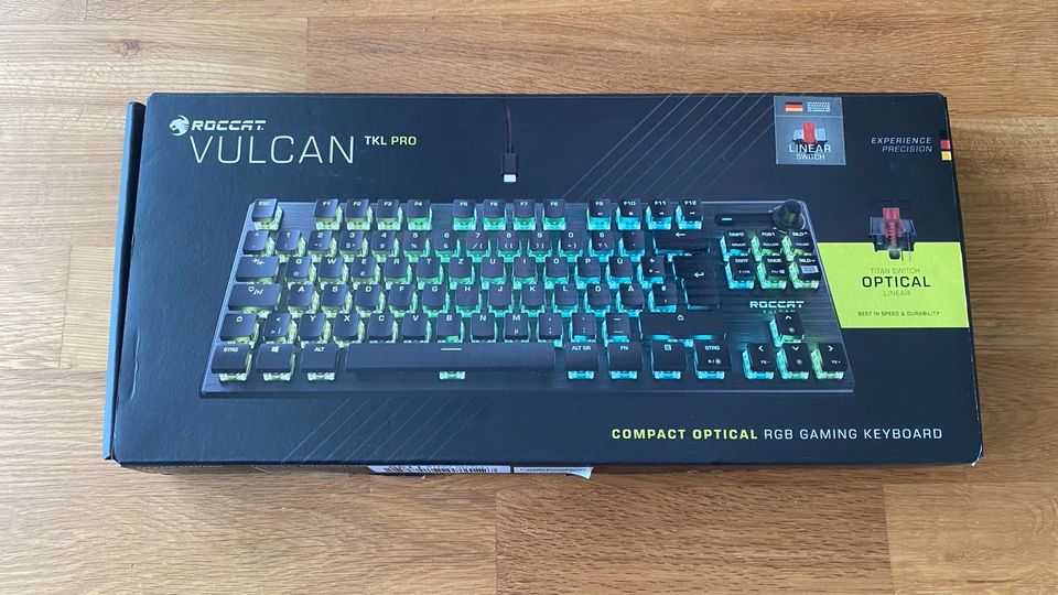 Roccat Vulcan TKL Pro, neuwertig in OVP in Rödersheim-Gronau