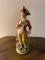 Porzellan Figur / Manufaktur Rudolfstadt Essen - Essen-Stadtmitte Vorschau