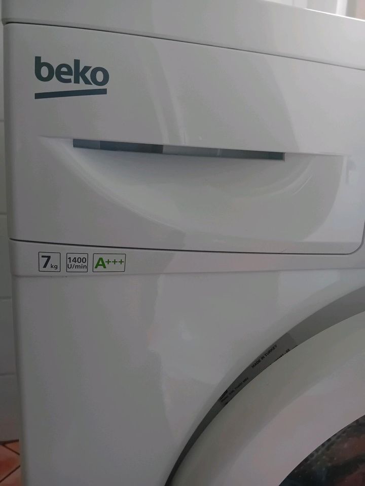 Beko Waschmaschine 1400 U 7kg A+++ in Lichtenfels