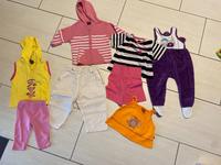 T-Shirt / Strampler/ Hosen / Weste - Größe 74 - Mädchen Baden-Württemberg - Dunningen Vorschau
