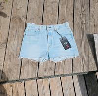 Neue Levi's Shorts - Hellblau - Gr. 28 Hessen - Hüttenberg Vorschau