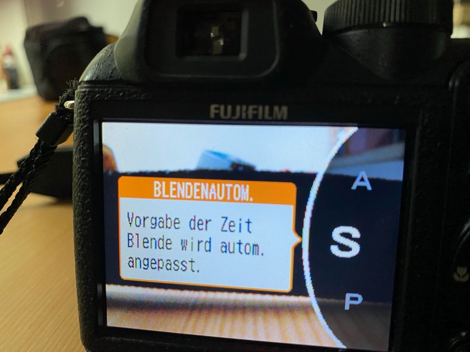 Fujifilm Finepix S 1500 in Hamburg