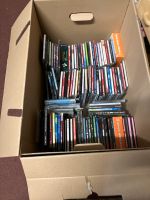 1 Kisten mit CDs, teils DVDs zu verkaufene fünf Euro Hessen - Fürth Vorschau