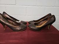 Pumps abendschuhe braun neu gr.40  - gr.41 Kreis Pinneberg - Elmshorn Vorschau