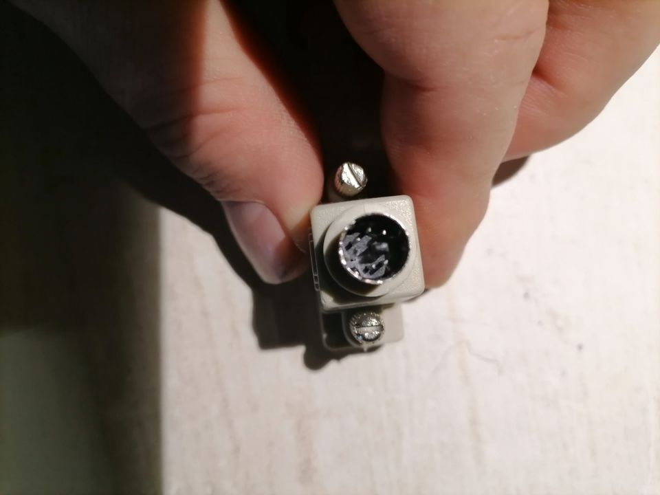 Adapter / Kupplung D-Sub 9-polig (m) auf Mini DIN 4-polig (m) in Kirchham
