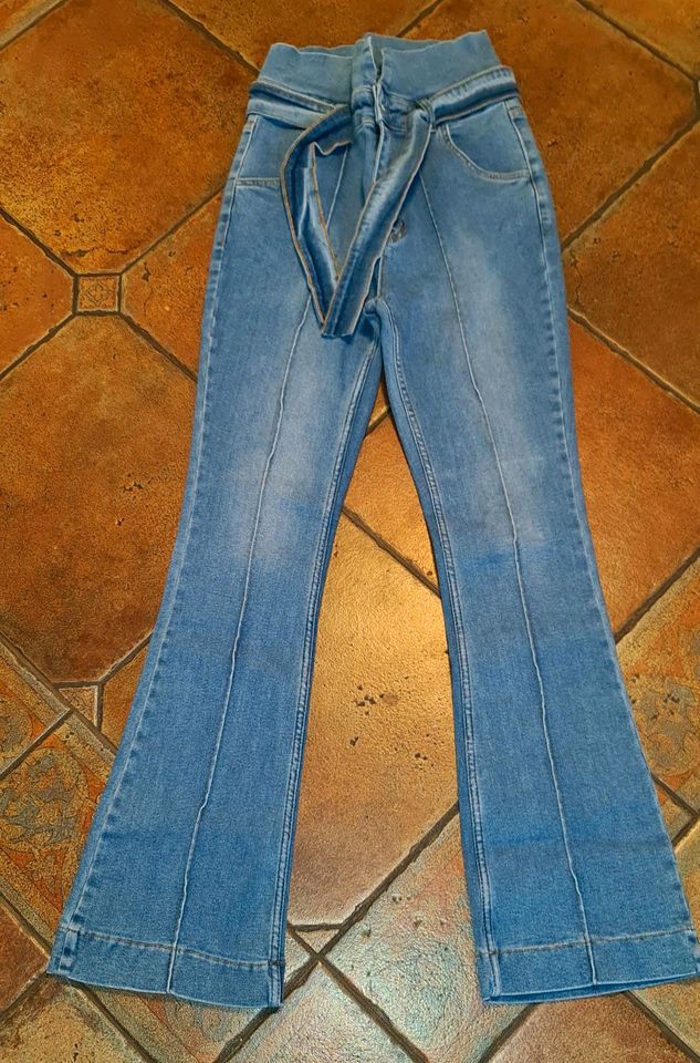 Schlaghose Jeans blau hohe Taille Gr. S - NEU in Speyer