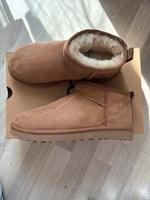 UGG Classic Ultra Mini Gr. 37 -NEU- Düsseldorf - Düsseltal Vorschau