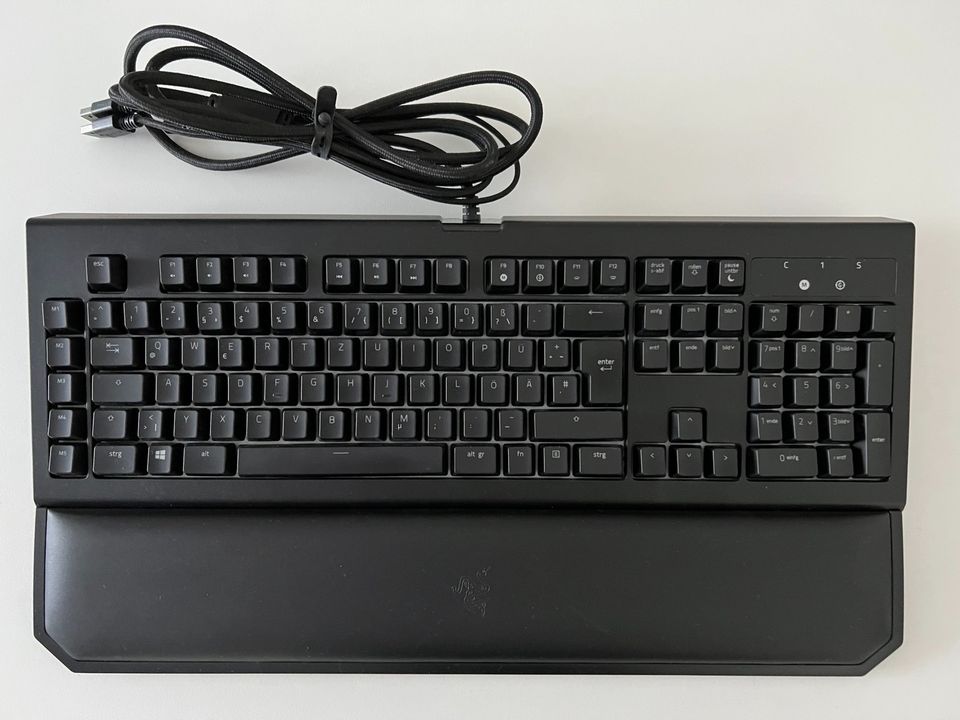 Razer mechanische Gaming Tastatur Blackwidow V2 in Hamburg