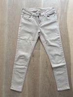 Zara Basic Denim Jeans, Größe 36, beige Stuttgart - Untertürkheim Vorschau