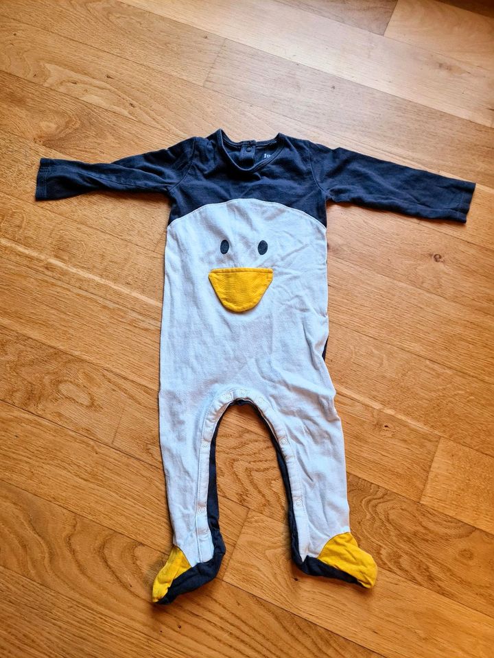 Babykleidung Kinderkleidung Pakete 74 80 Jungen Mädchen in München